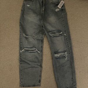 NWT - Grey Bandit Jeans. **Please note zipper is off track and needs fixed**